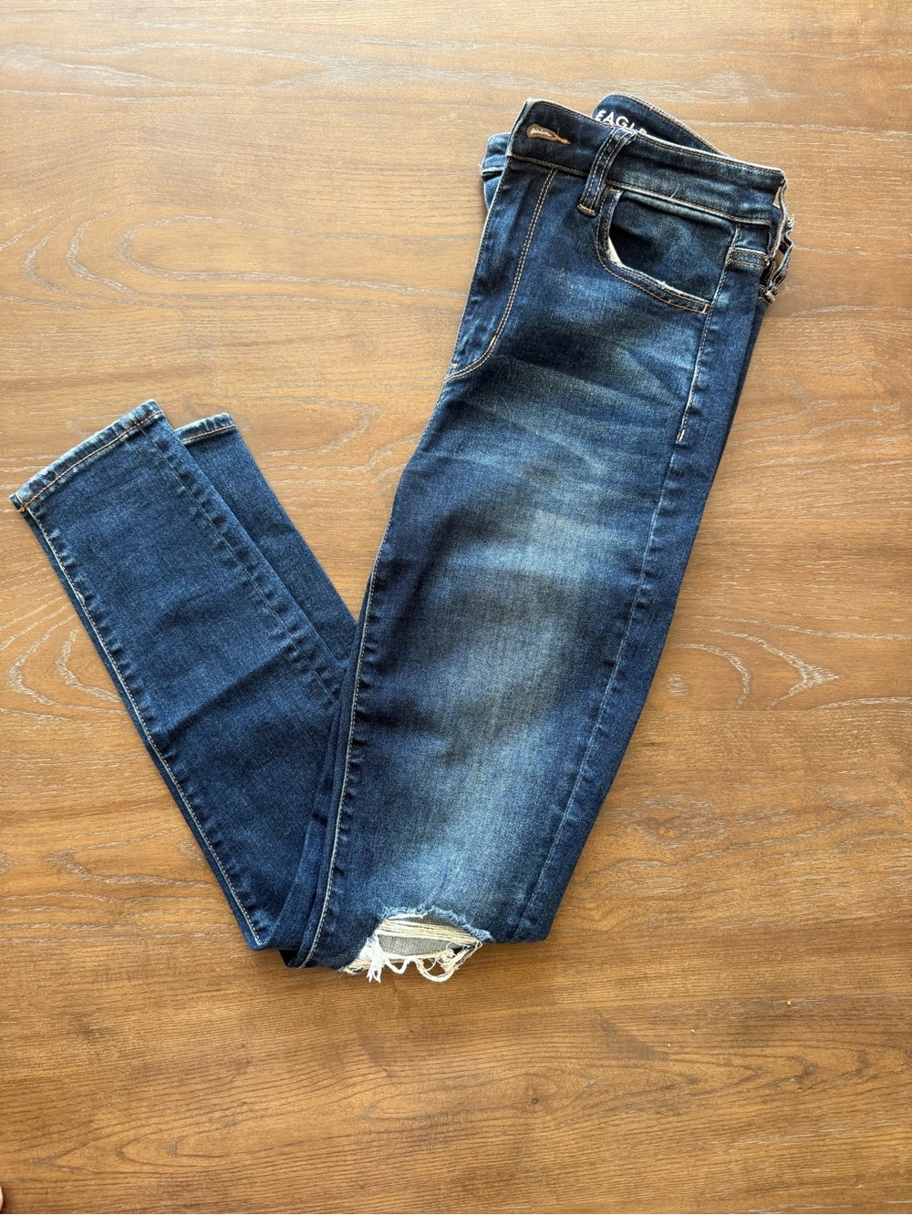 American Eagle Outfitters Women’s Dark Blue Slim Distressed Skinny Jeans